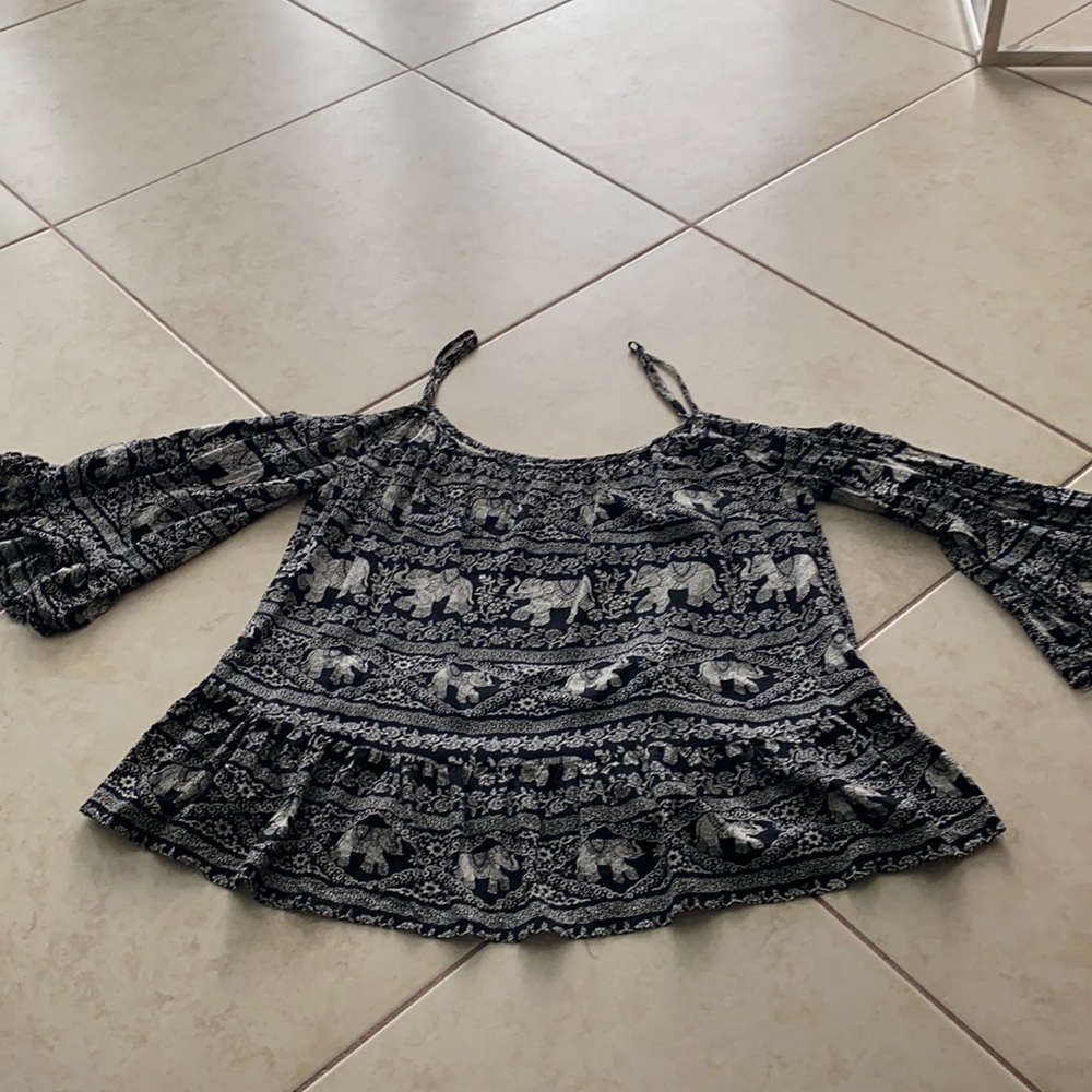 Forever 21 Elephant crop top